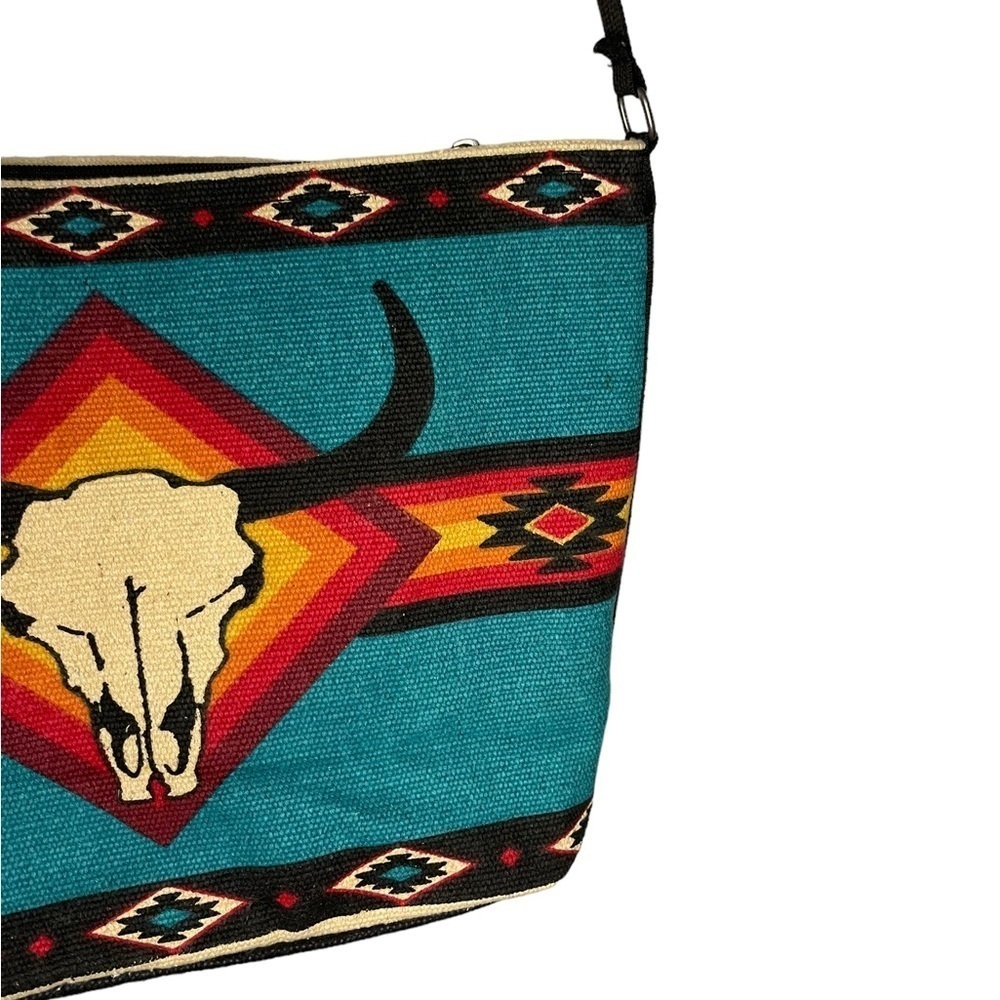 Western Style Saddle Blanket Shoulder Bag - Picture 9 of 12